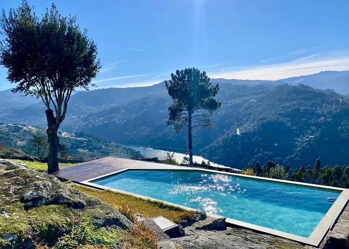 Casa Do Vale De Cerdeiras Βίλα