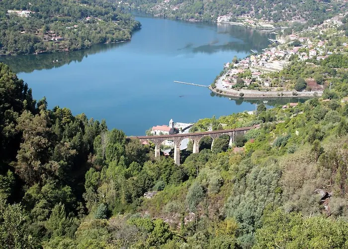 Casa Do Vale De Cerdeiras